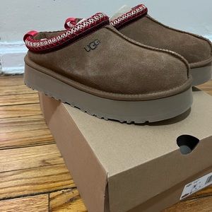 Ugh tazz platform slippers